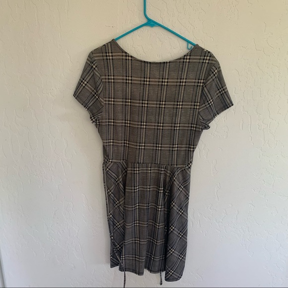 GINGHAM WRAP DRESS - Picture 4 of 4